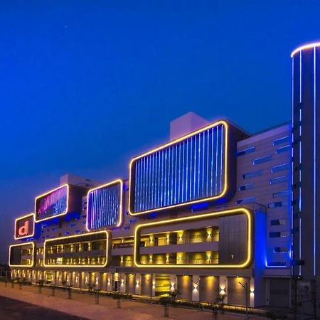 Hotel Avaante Ahmedabad Formerly Known As The Orchid Hotel Eksteriør billede