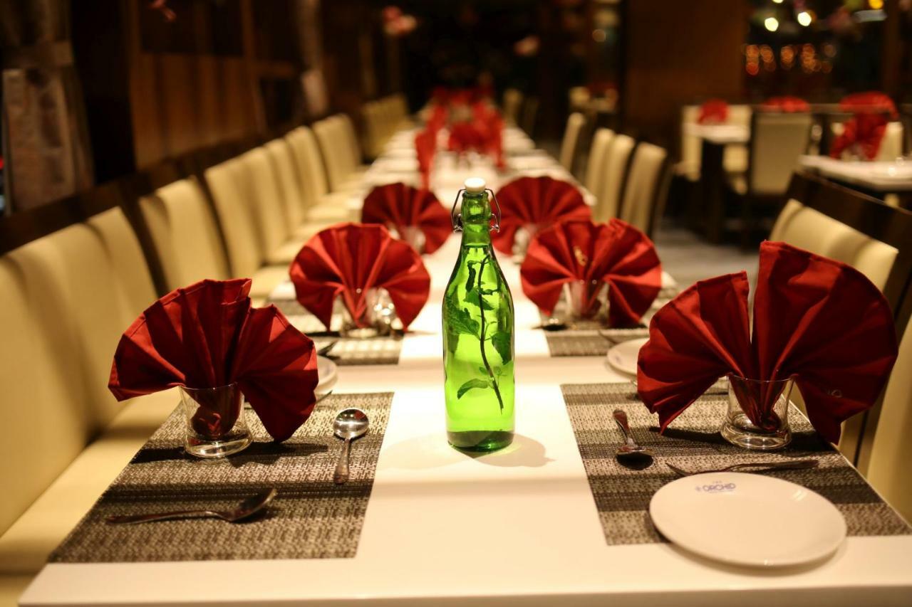 Hotel Avaante Ahmedabad Formerly Known As The Orchid Hotel Eksteriør billede