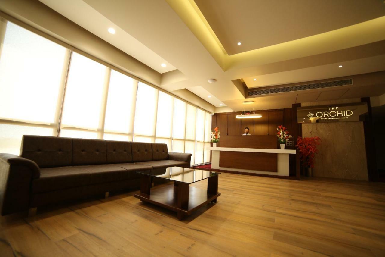 Hotel Avaante Ahmedabad Formerly Known As The Orchid Hotel Eksteriør billede